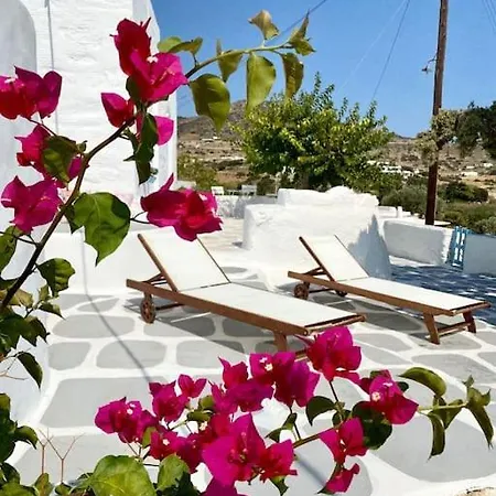 Villa Danae's Cycladic House *