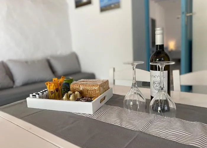 Danae's Cycladic House ヴィラ Alikí